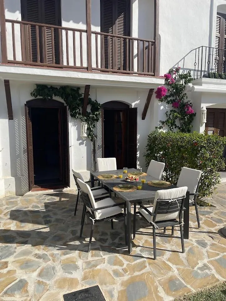 Estepona - Playa - Villa Con Amplia Terraza Abierta A La Piscina El12